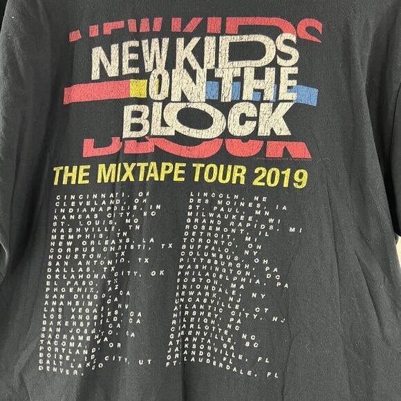NKOTB New Kids on the Block Black 2019 Concert Mixed Tape Tour T-Shirt XL - Picture 5 of 7